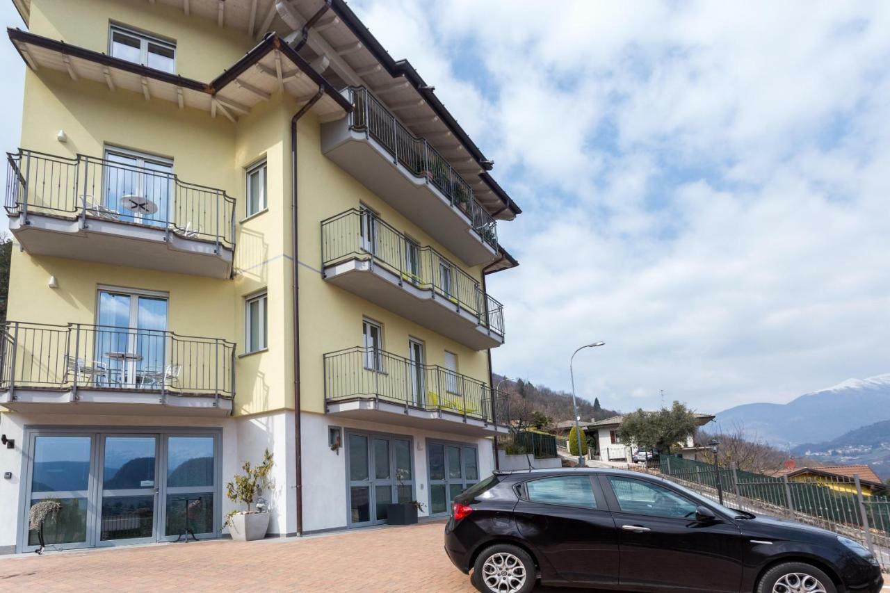 Minerva Residence Lavena Ponte Tresa Exteriér fotografie