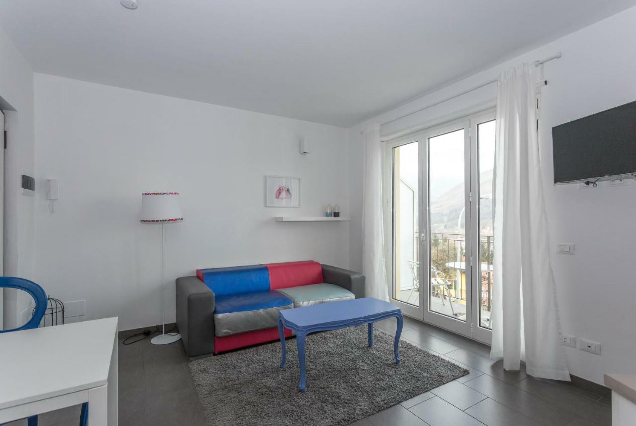Minerva Residence Lavena Ponte Tresa Exteriér fotografie
